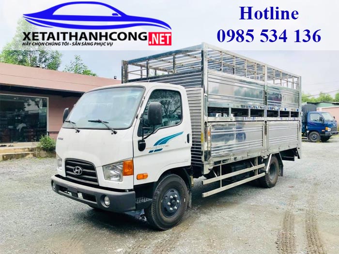 Xe tải Hyundai 110S thùng chở gia súc, chở lợn