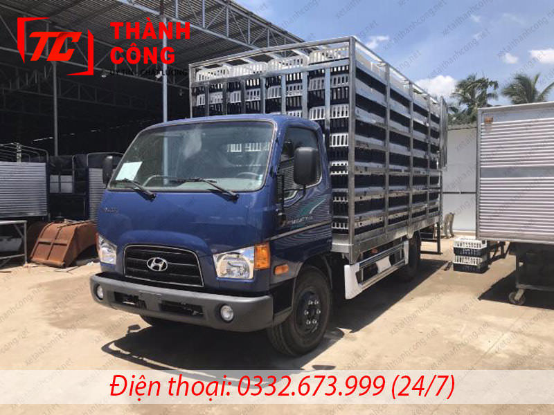 Xe tải Hyundai 110SP chở gia cầm 7 tấn